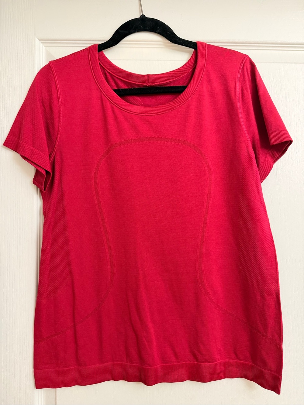 lululemon athletica Short-Sleeve Relaxed Swiftly Tech Tee in Bright Red